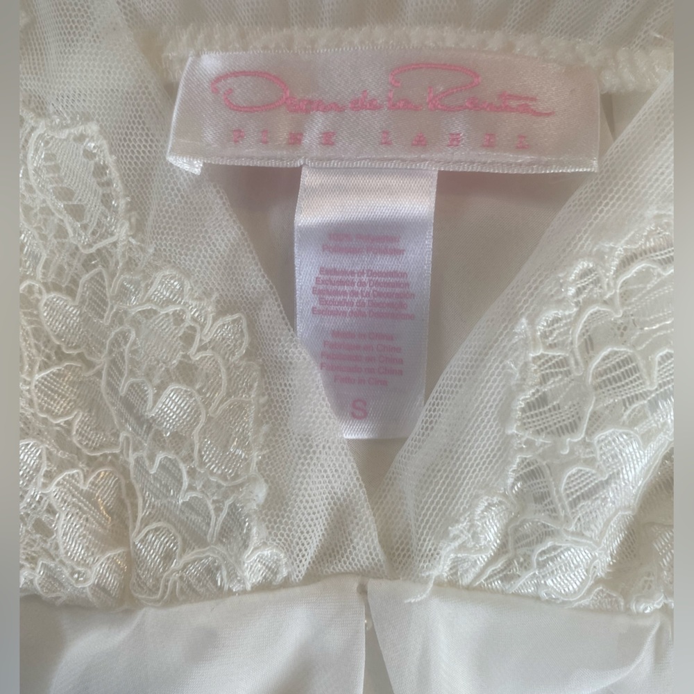 Oscar de la Renta night gown